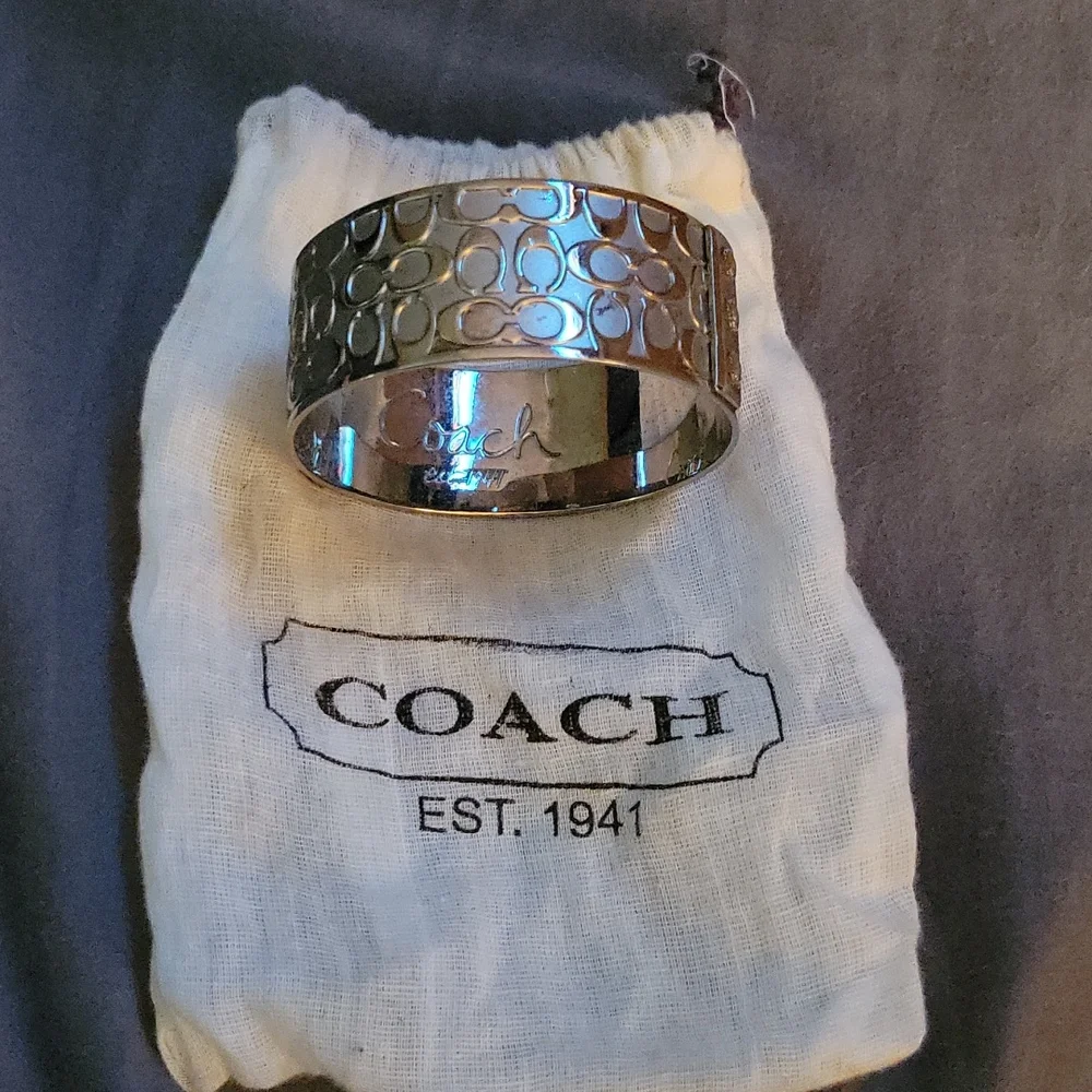 Coach bangle - Picture 1 of 4